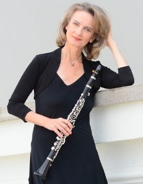 A photo of one of the most famous clarinet players, Sabine Meyer