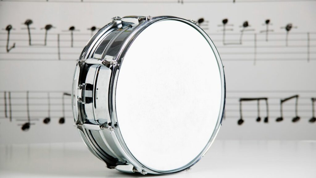 A picture of a snare drum.