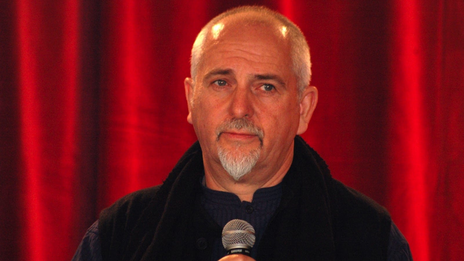 NOVEMBER 30, 2005 - BERLIN: British musician Peter Gabriel (formerly singer of the band Genesis) at the presentation of the cultural program for the upcoming soccer world championship in Germany.